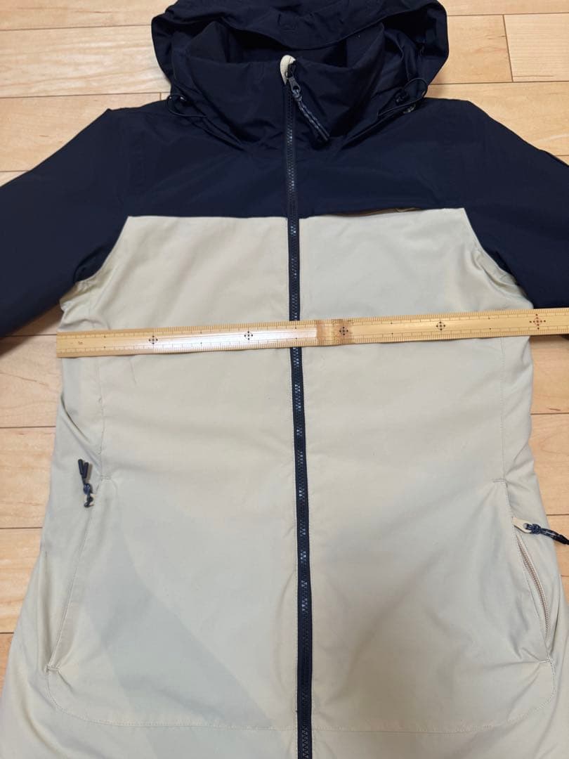 BURTON スノーボードジャケット M 黒/ベージュ