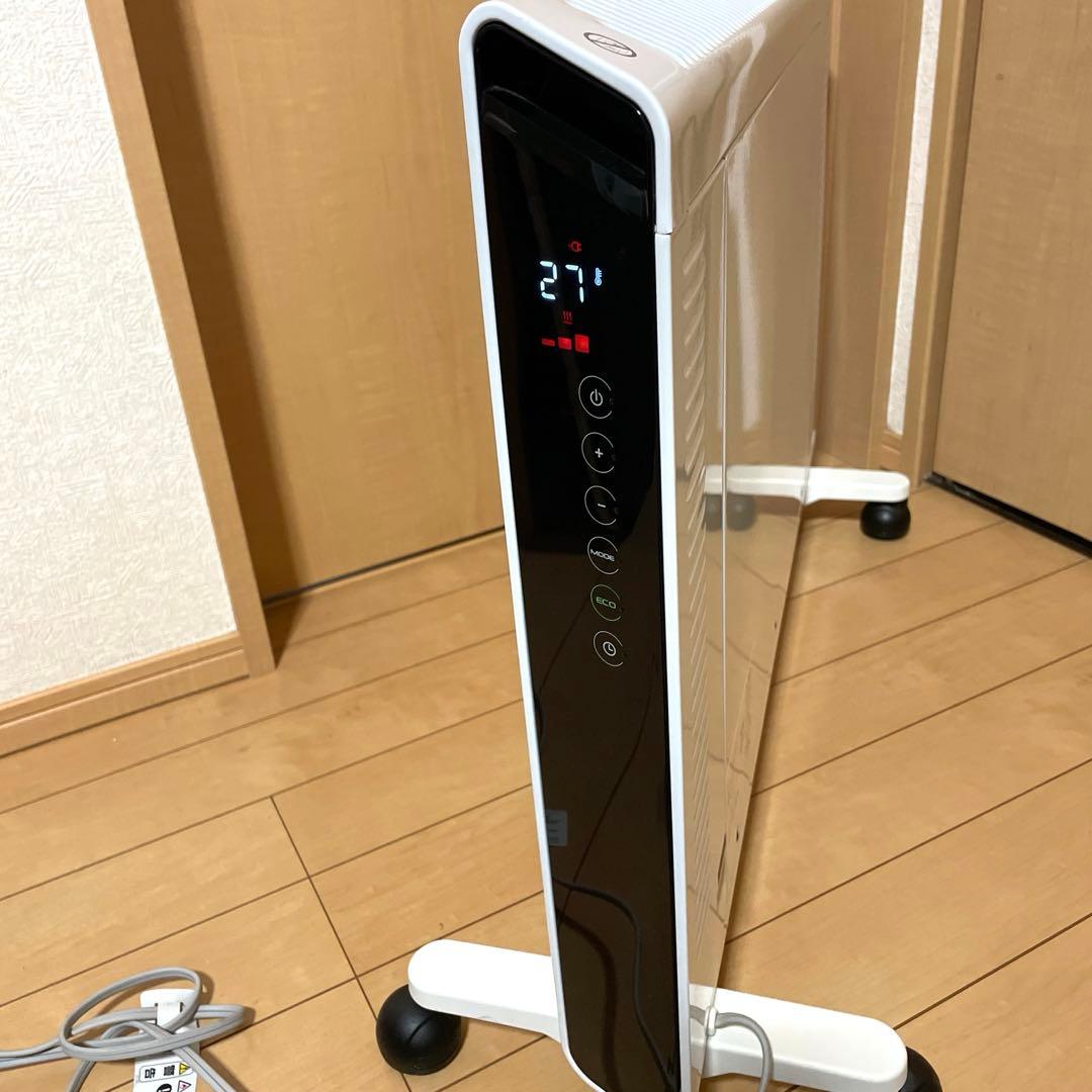 #657 DeLonghiデロンギ　HXJ60L12 （ホワイト）