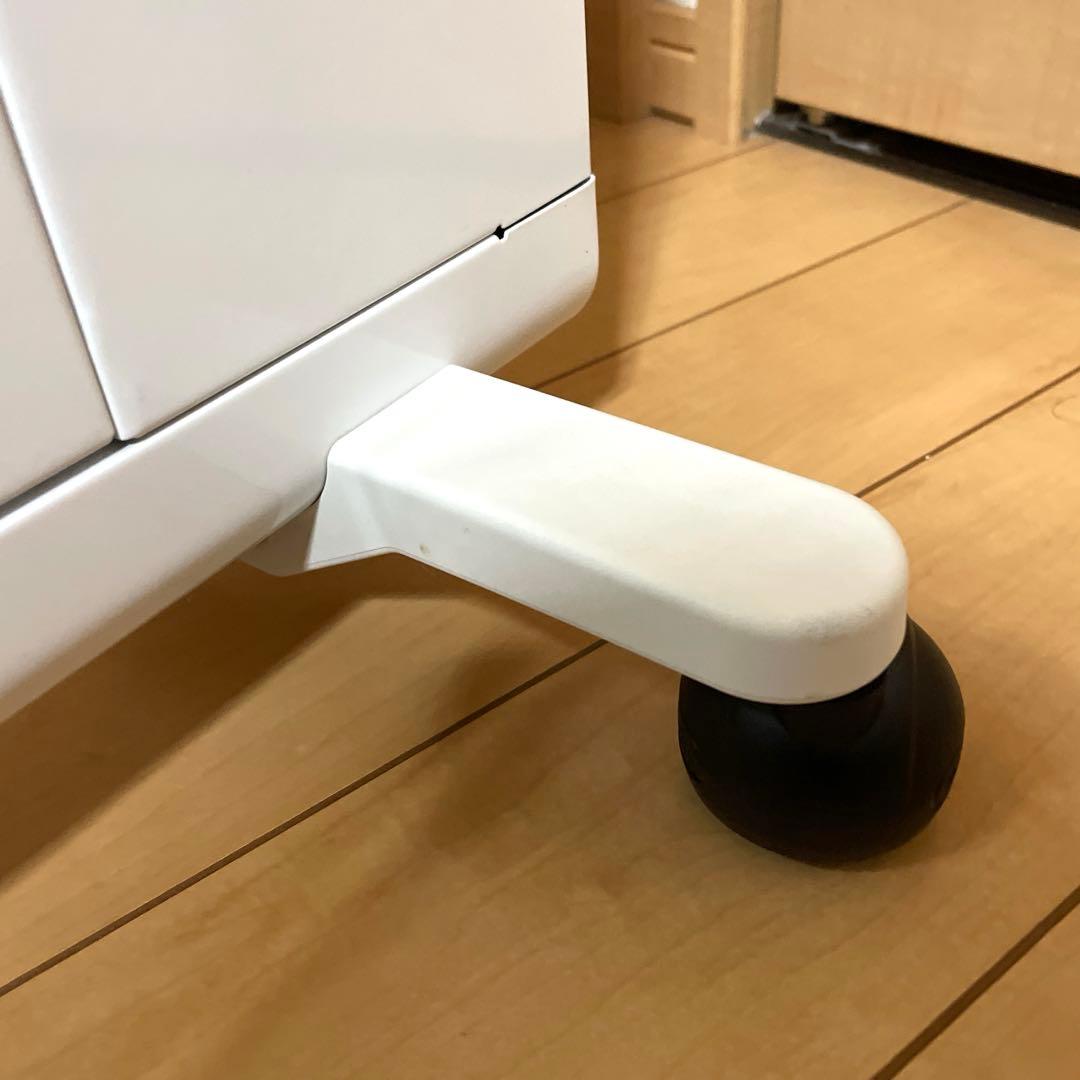 #657 DeLonghiデロンギ　HXJ60L12 （ホワイト）