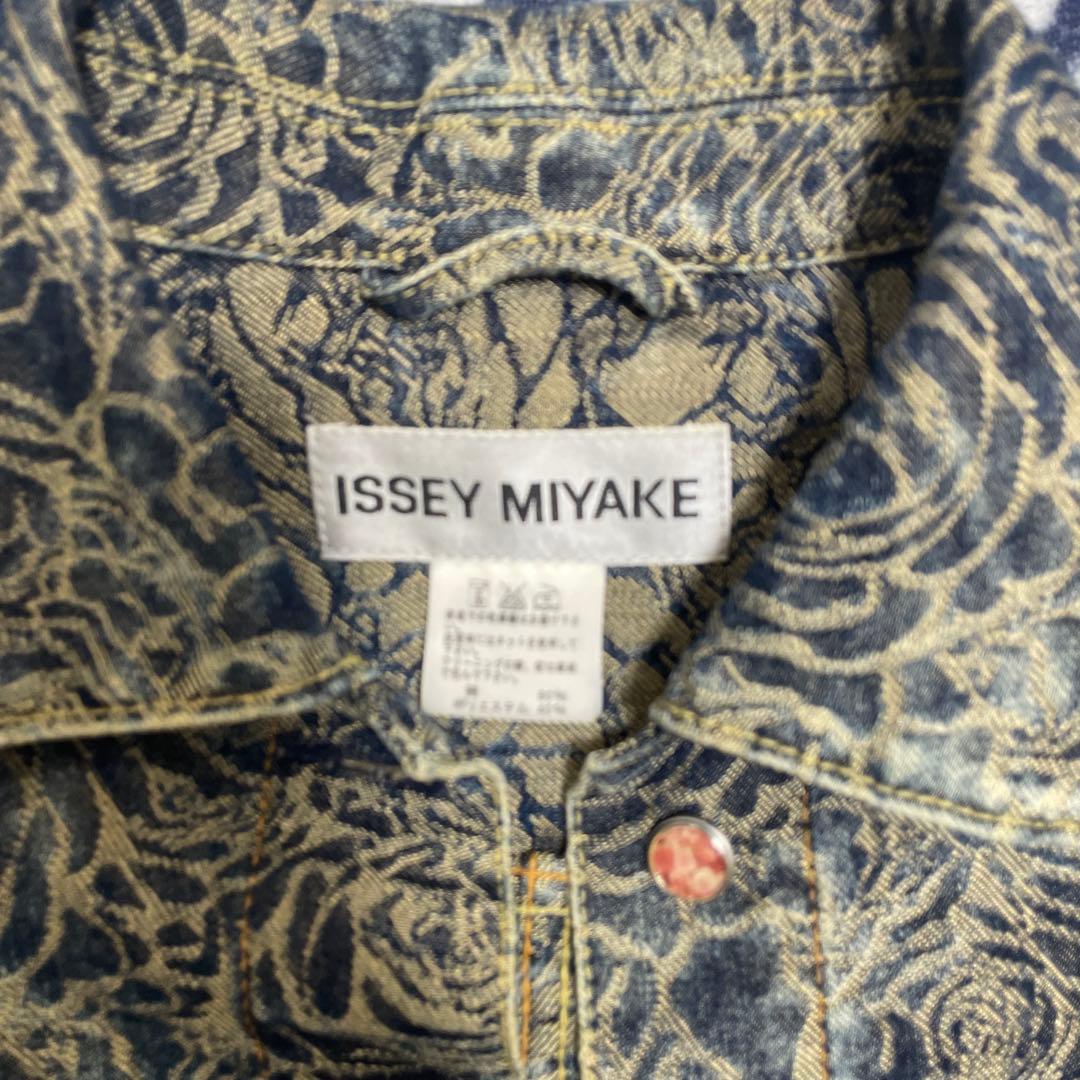 美品　ISSEY MIYAKE 花柄デニムジャケット