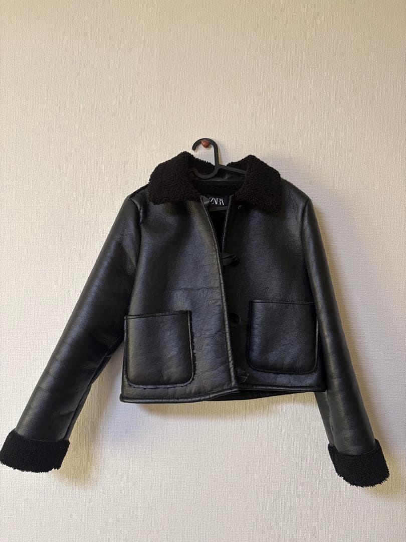 ZARA レザージャケット　ブラック
