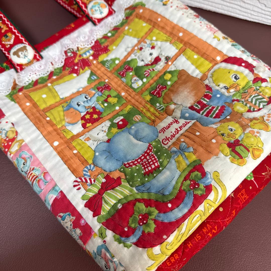 葉月様・メリーボンボンクリスマス柄パッチワークキルトトートバッグ1点