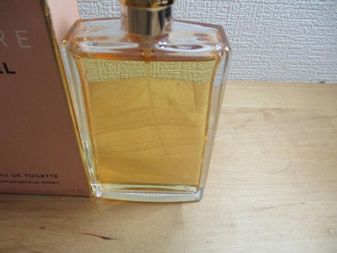シャネル　アリュール　１００ｍｌ　ＥＤＴ　ほぼ未使用品