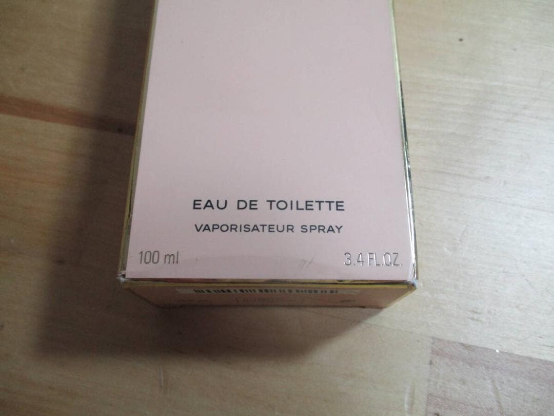 シャネル　アリュール　１００ｍｌ　ＥＤＴ　ほぼ未使用品