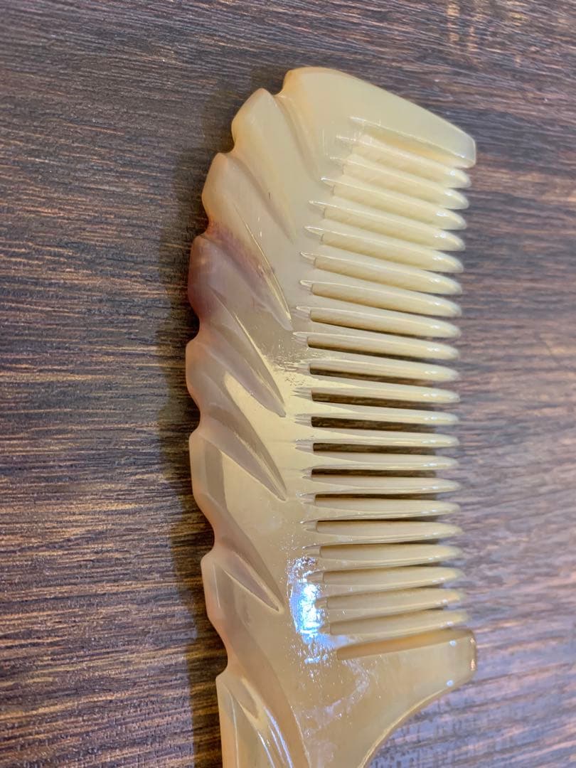 シープホーンコームポケットタイプ　ハンドル付き　天然角　羊角　ナチュラルホーン