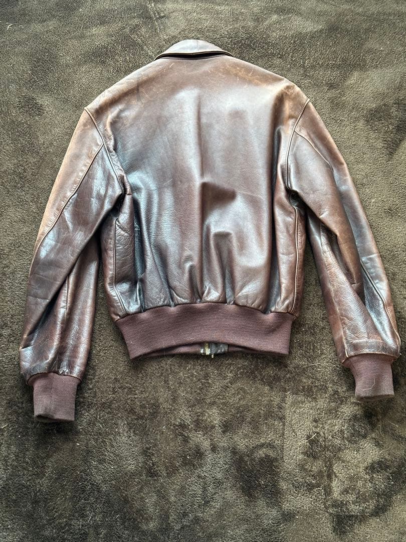 A2フライトジャケット　ゴールデンベアー