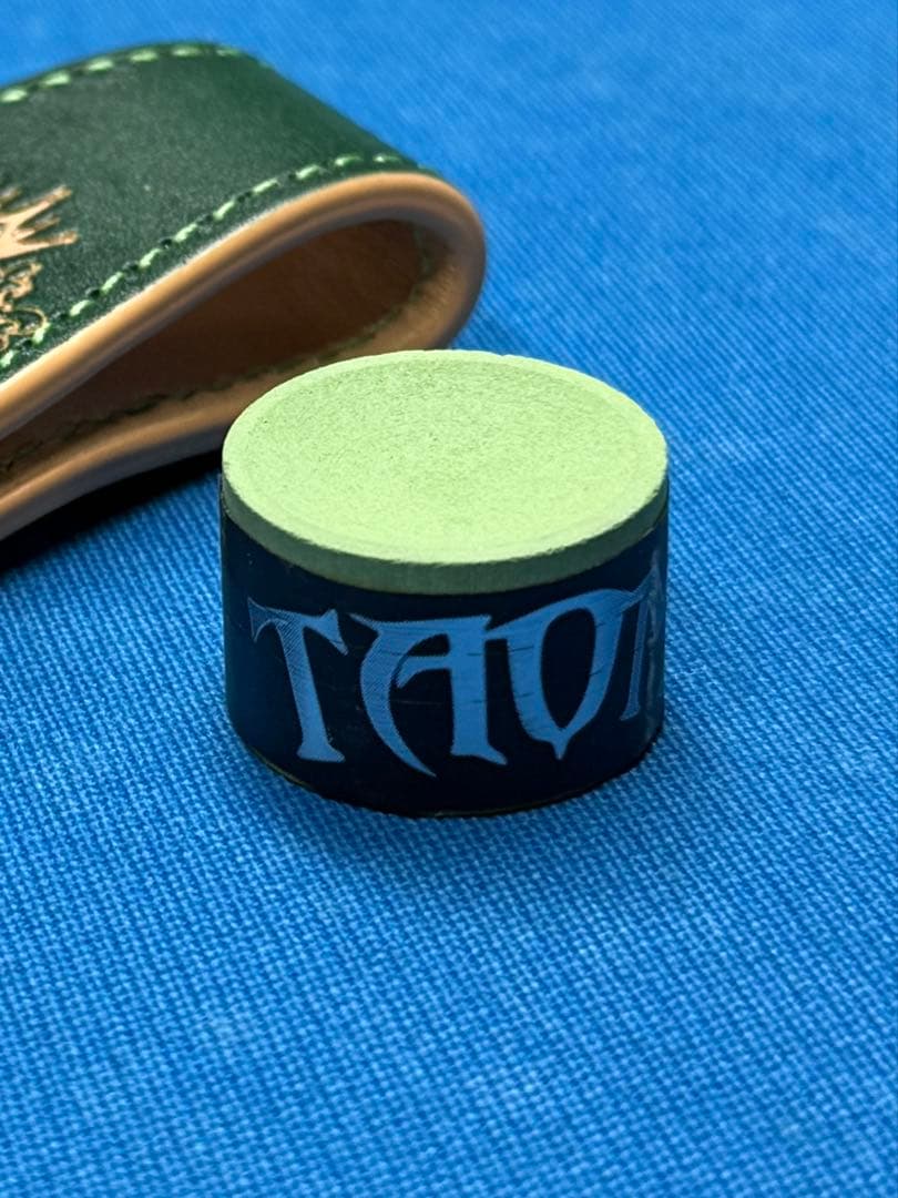 ビリヤードチョーク(TAOM V10)、レザーケース&ホルダーセット