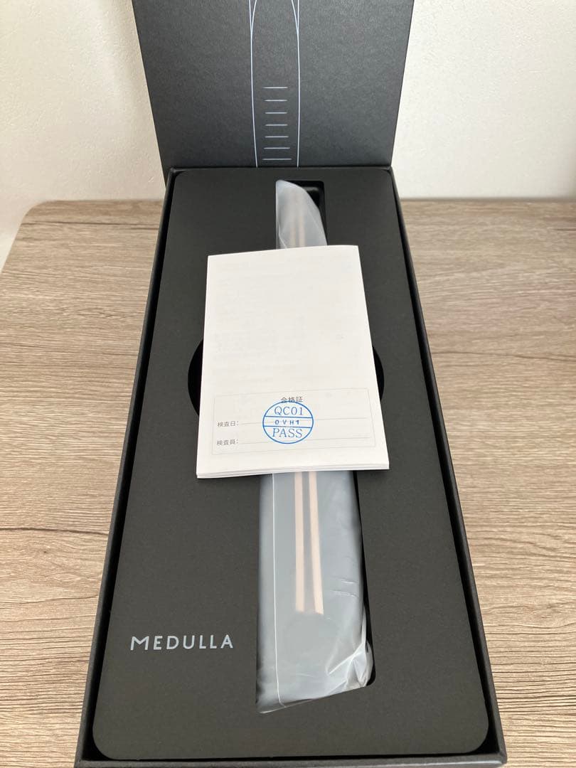 MEDULLA 超音波アイロン ブラック