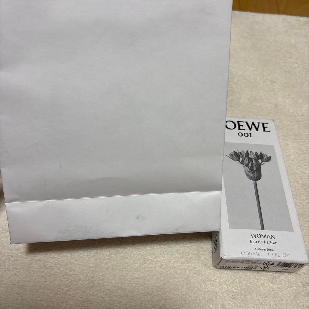 香水(女性用) LOEWE 001 WOMAN Eau de Parfum 50ml