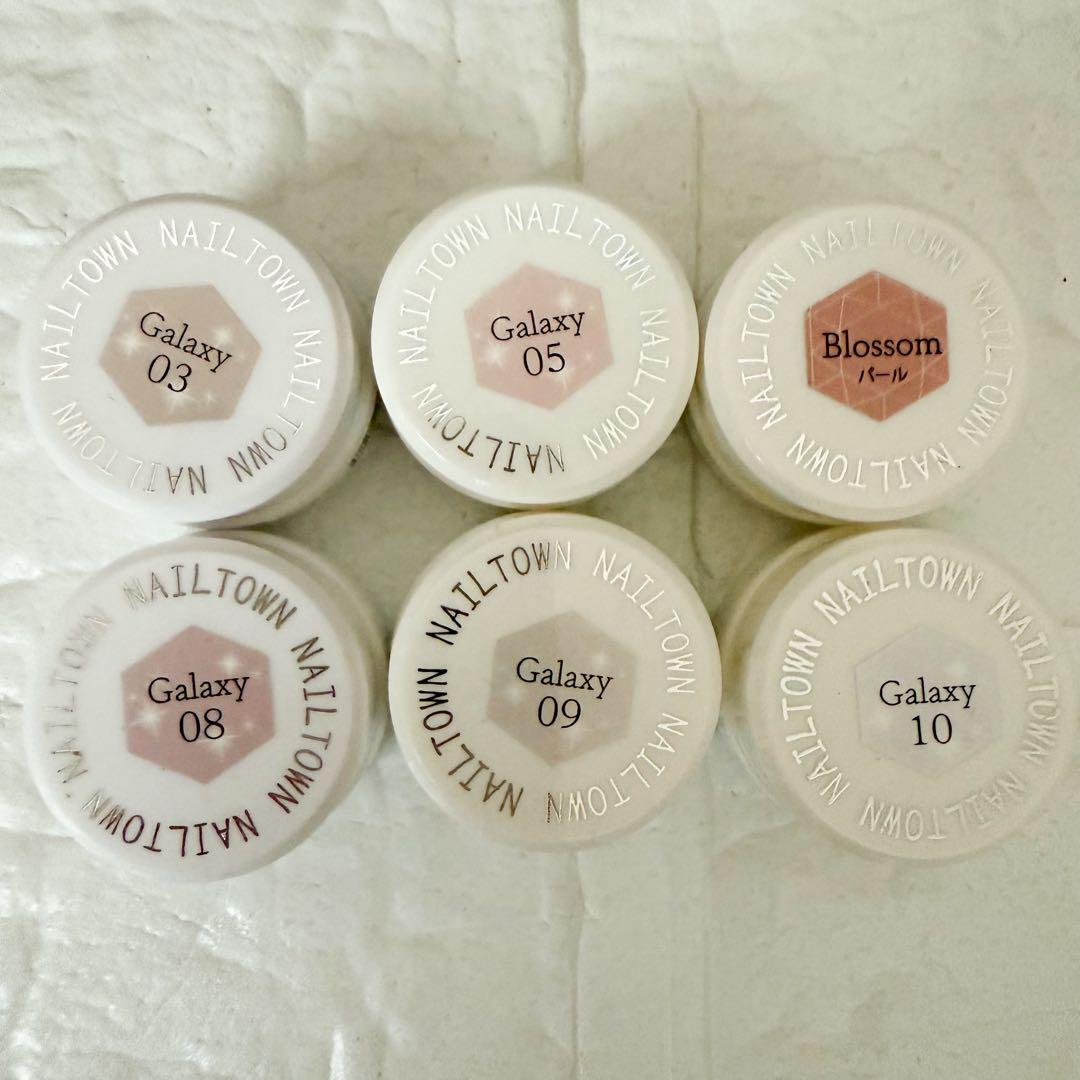 新品未使用！美品！大量！カラージェルネイル・ミラーパウダー他ネイル用品おまとめ