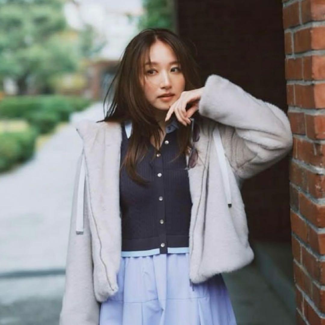 JUSGLITTY ダブルジップ ファーパーカー グレージュ M 美品