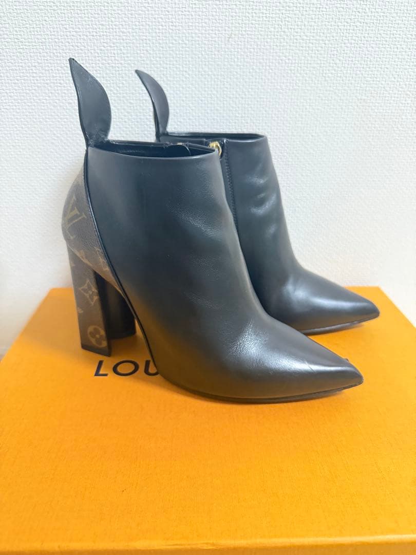 ルイヴィトン　ショートブーツ ポインテッドトゥ　モノグラム