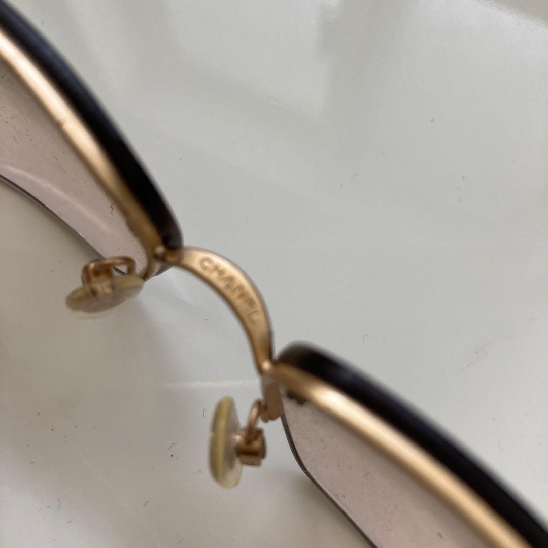 セールChanel ゴールド ラインストーン付　ブラウン スクエアサングラス