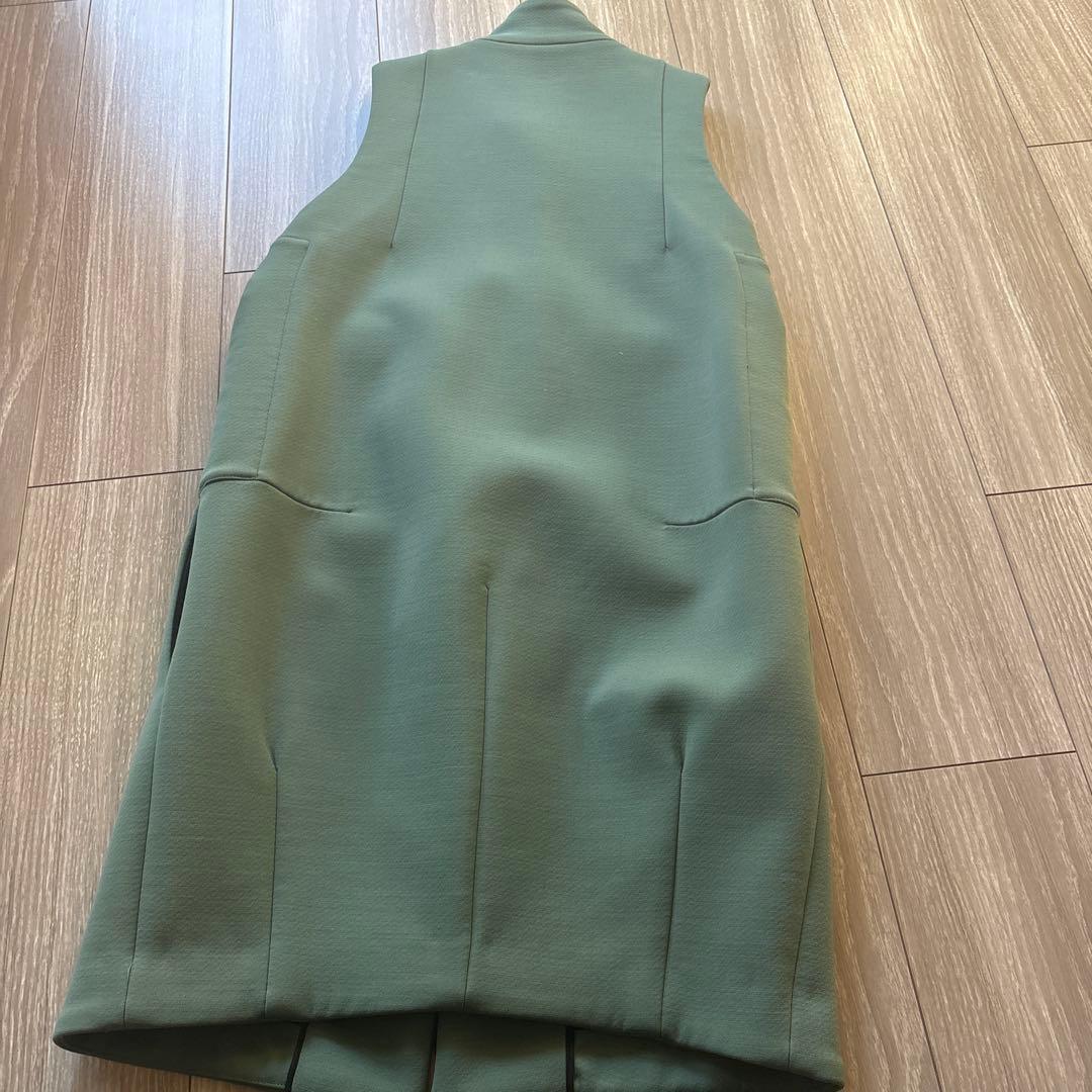2点おまとめ！MARNI ノースリーブベスト 36 グリーン