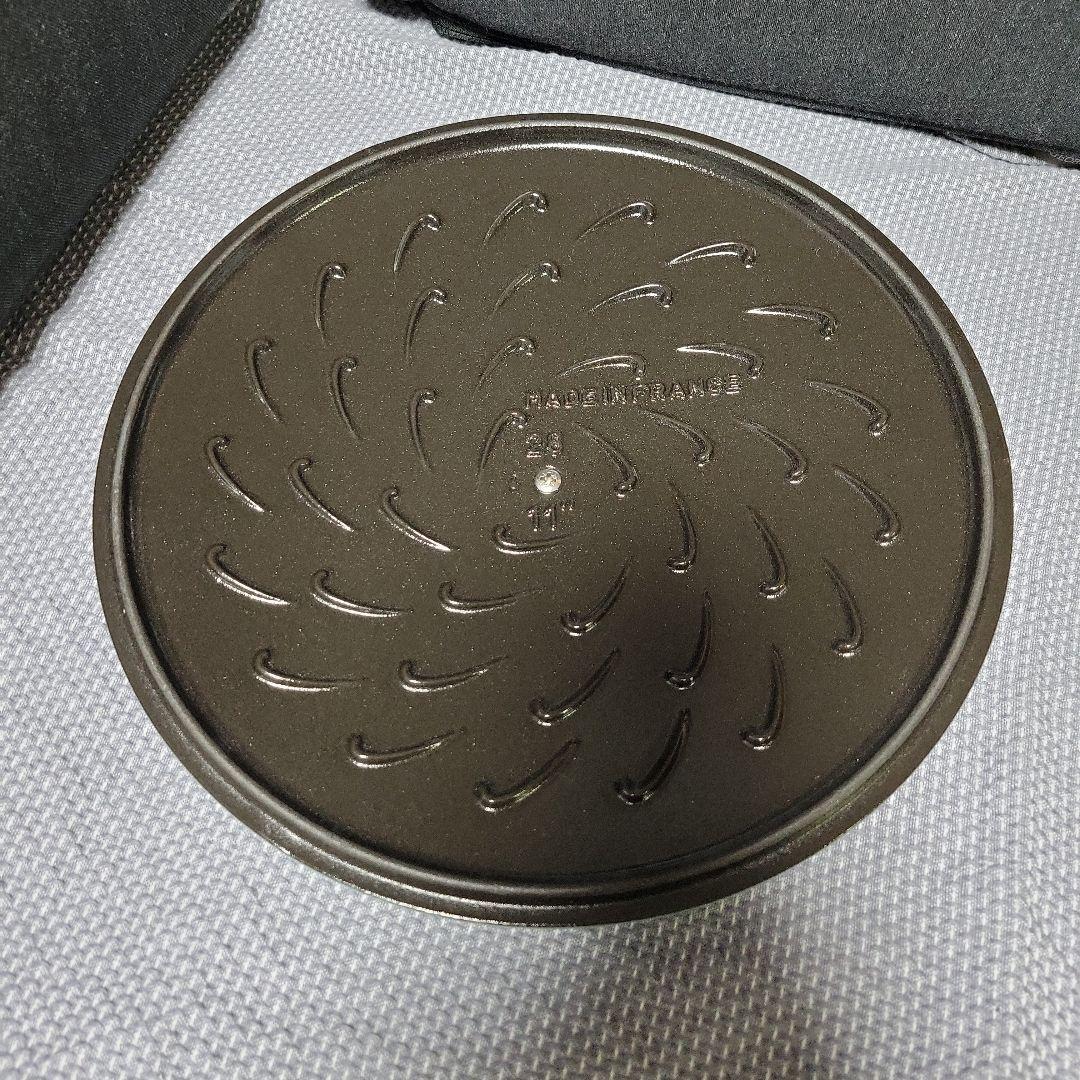 激レア STAUB ブレイザーソテーパン 28cm 稀少色