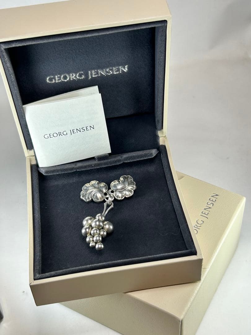 ジョージジェンセン　ブローチ217A ムーンライトグレープ