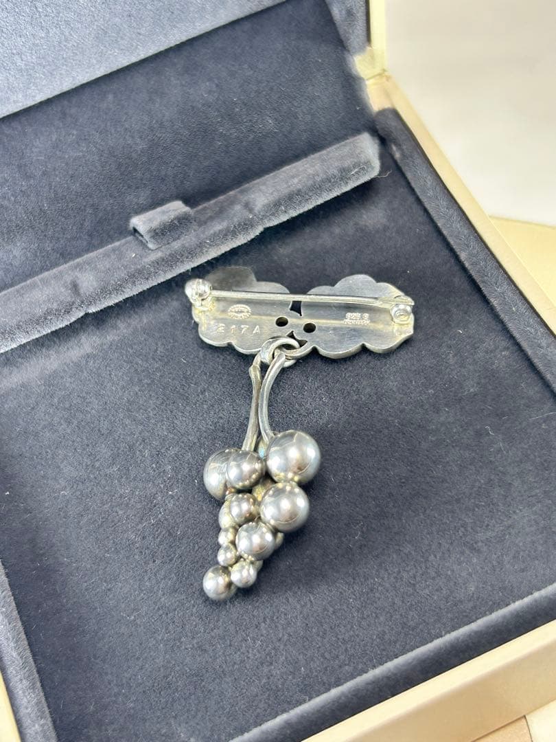 ジョージジェンセン　ブローチ217A ムーンライトグレープ