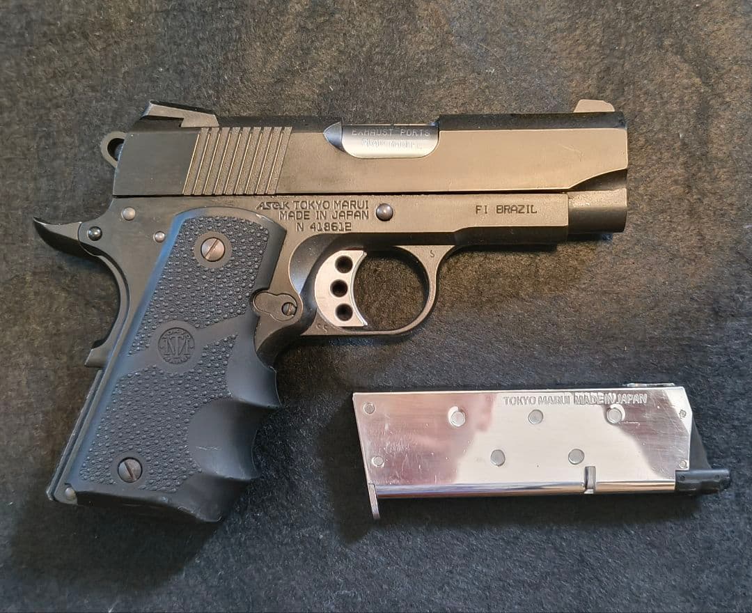 【たか】 V10 Ultra Compact BLACK