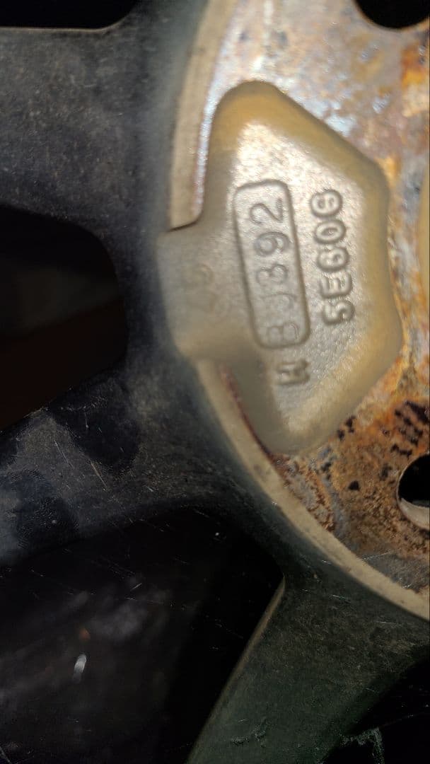 15インチ　前後サイズ違い　三菱ｉ　アイ