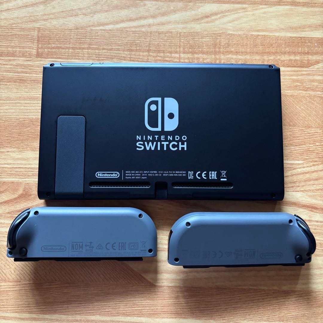Nintendo Switch 本体 バッテリー強化版　付属品付き 未使用品多数