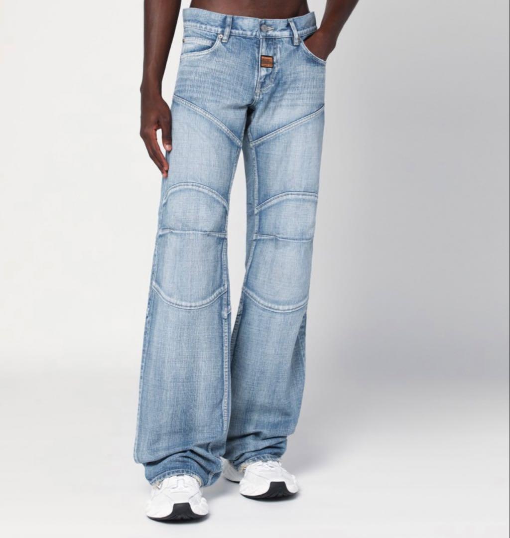 新品　完売品　バレンシアガ　デニムパンツ