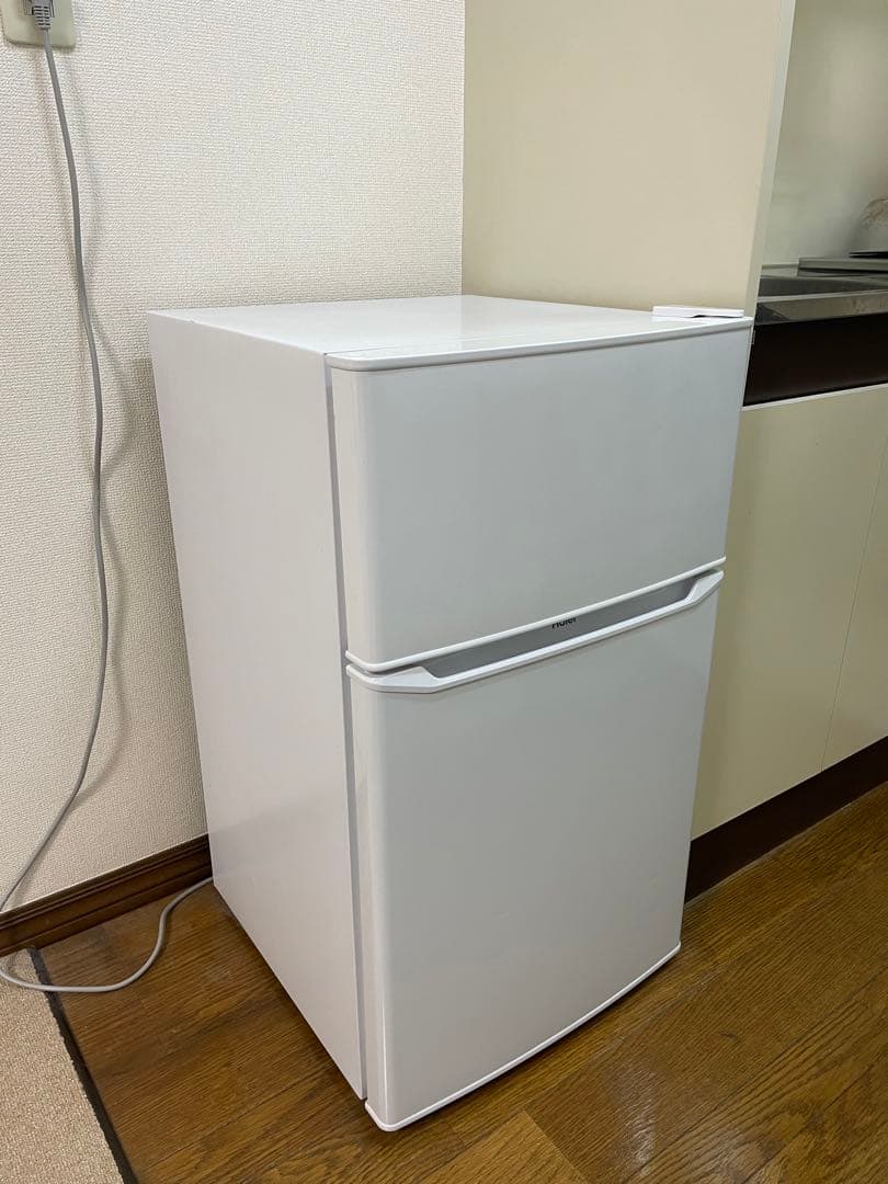 【中古品_送料込み】Haier コンパクト冷蔵庫&冷凍庫 2ドア ホワイト
