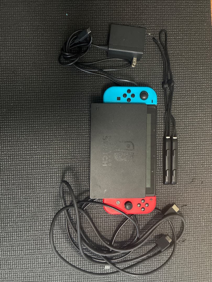 Nintendo Switch 赤/青 本体 ACアダプター付き