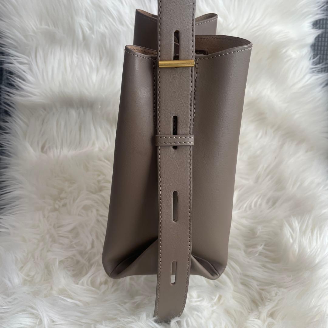 ISOLE イソレTIMELESS ペブル