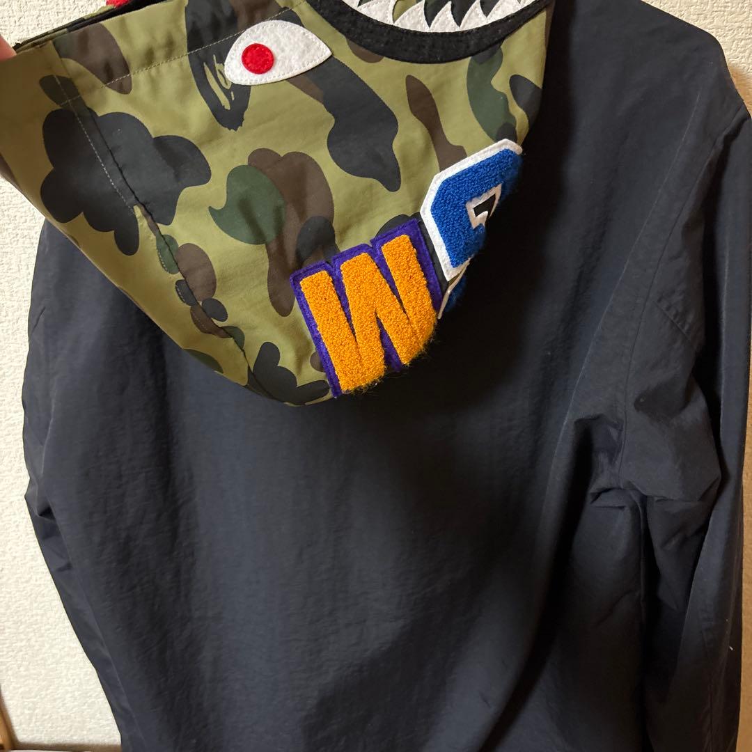 エイプ　ナイロンジャケット