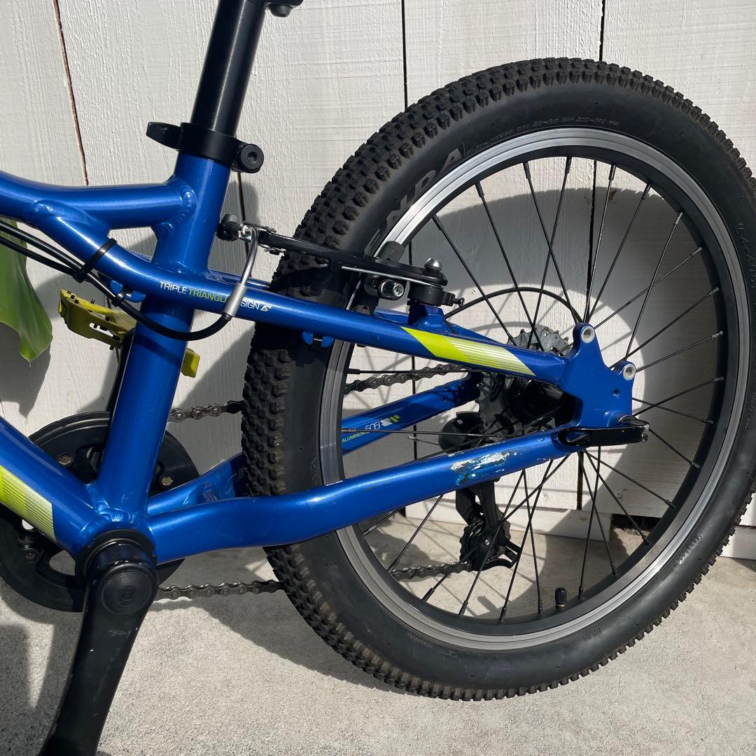 キッズ自転車20型 6段速マウンテンバイクGTstomperprime20インチ