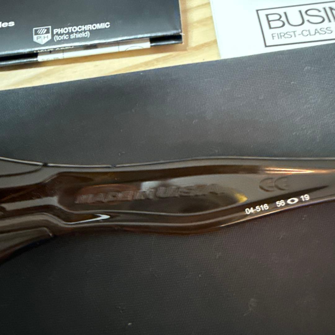 Oakley minute 2.0 サングラス ダークアンバー ダークブロンズ