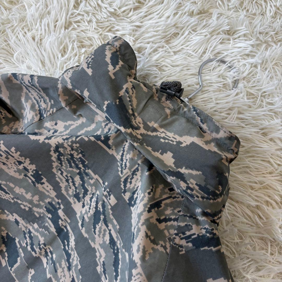 米空軍放出　ミリタリーゴアテックス　APECS タイガーカモ　全天候型パーカーL