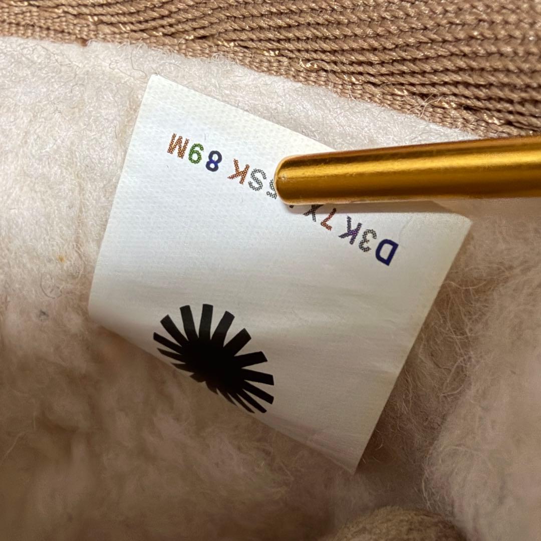 靴 UGG W CLASSIC ULTRA MINI PLATFORM 22cm