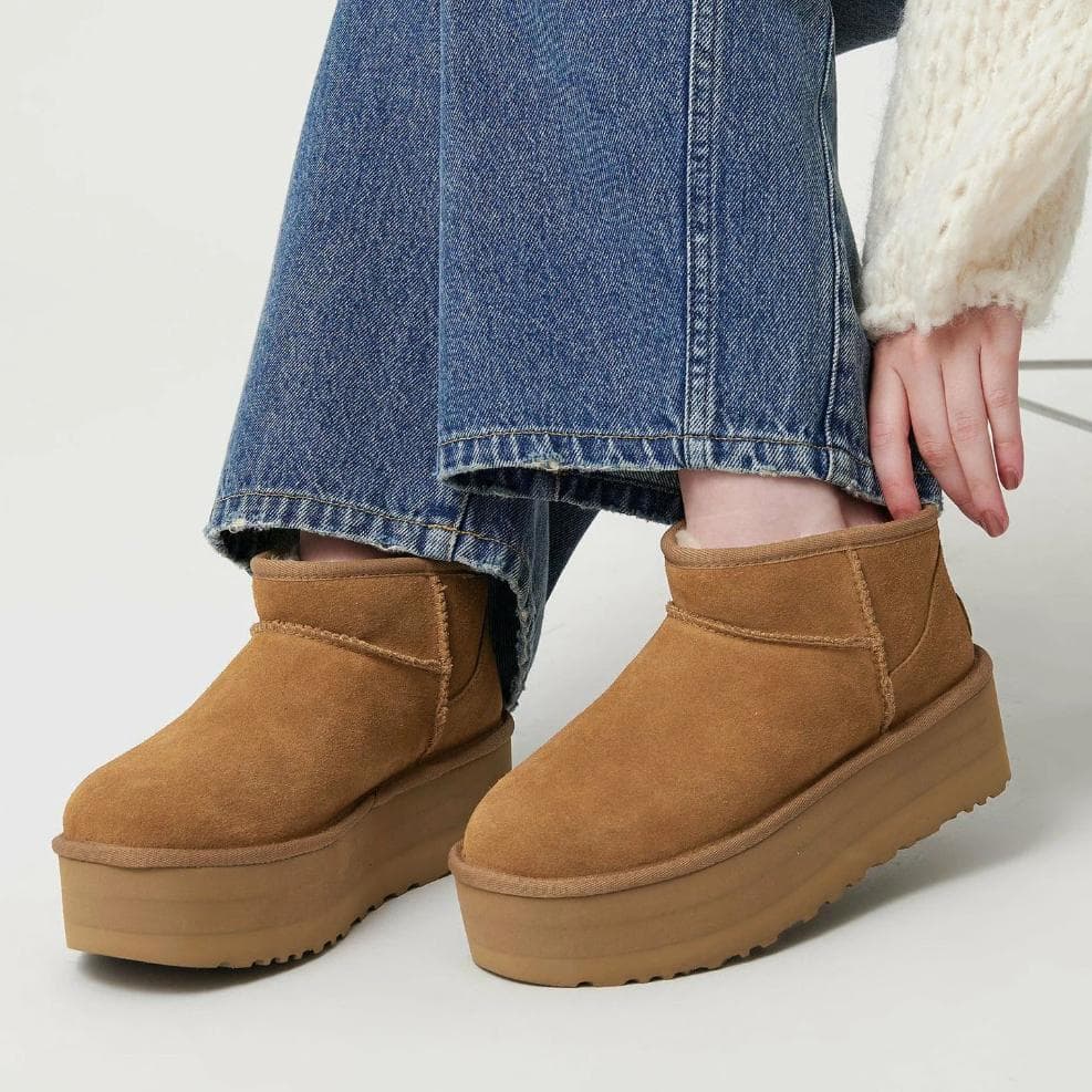 靴 UGG W CLASSIC ULTRA MINI PLATFORM 22cm