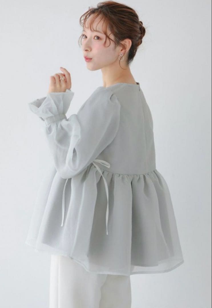 Fitmore クリンクルシアーオーガンジーボリュームスリーブトップス