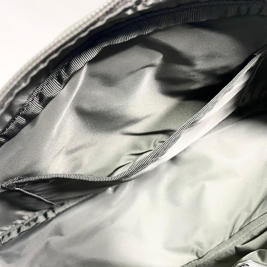 ブリーフィング ビームス コラボ ボストンバッグ ロゴ　大容量 多機能 緑