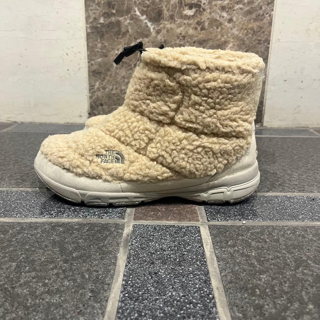 THE NORTH FACE × emmi ボアブーツ ベージュ 25㎝