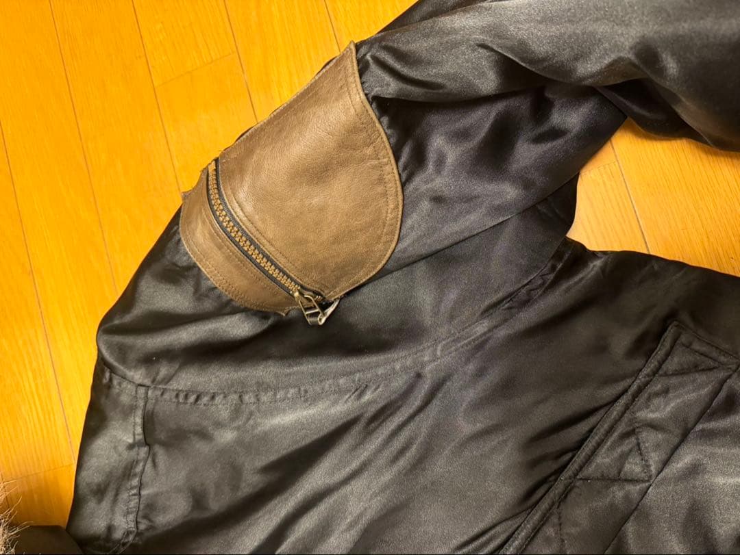 ファー付きフード ダウンジャケット　y2k 短丈