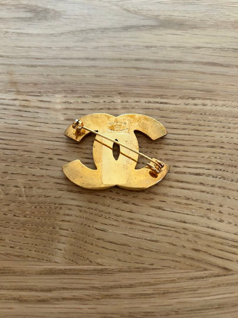 CHANEL ブローチ　ラインストーン