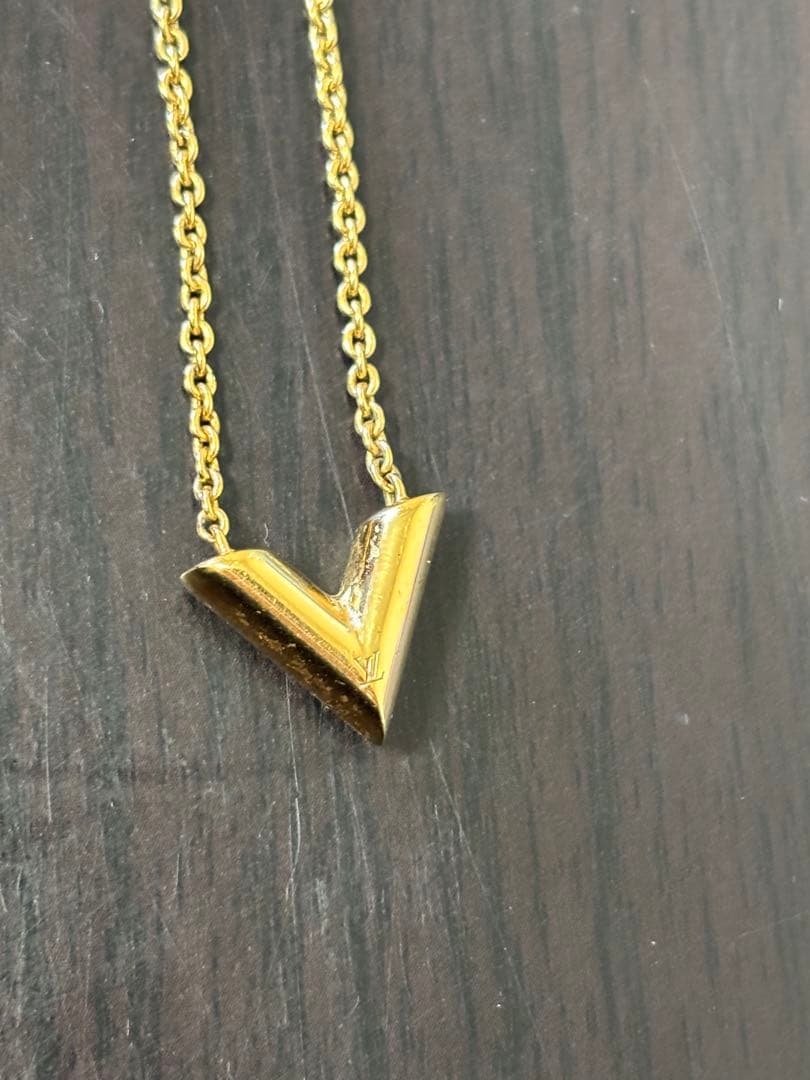 ルイ ヴィトンネックレス、M61083、エセンシャルV 国内正規品　値段本日限定