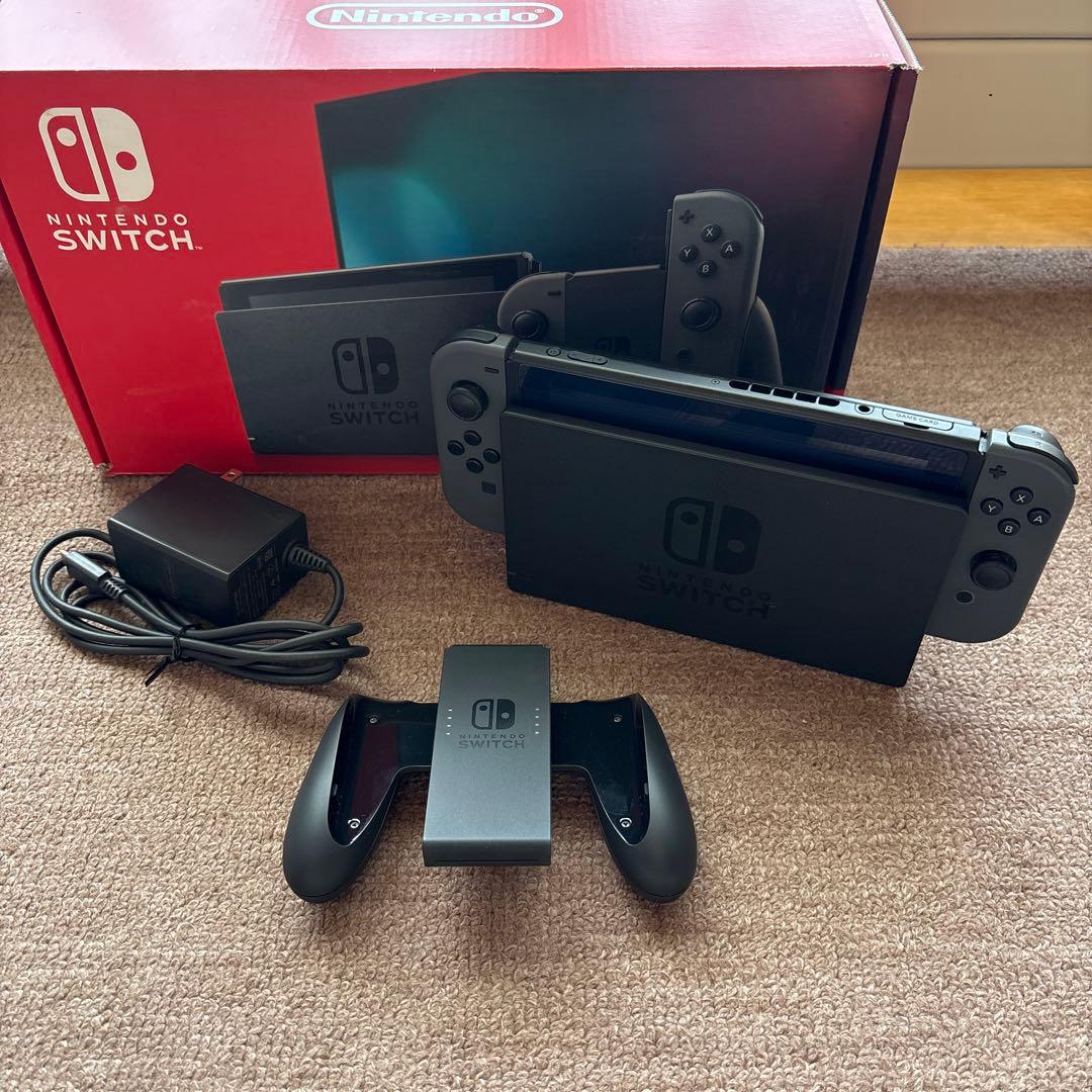 ま*し様 Nintendo Switch 本体 ブラック