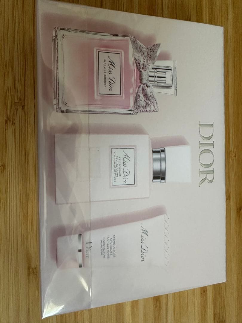 【新品未使用】DIOR人気3点set！