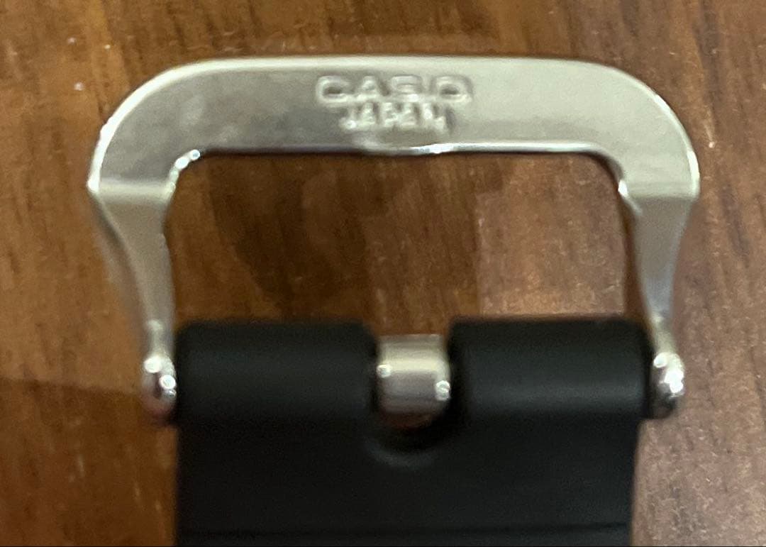 初代G-SHOCK 復刻モデル　DW-5000R-1AJF