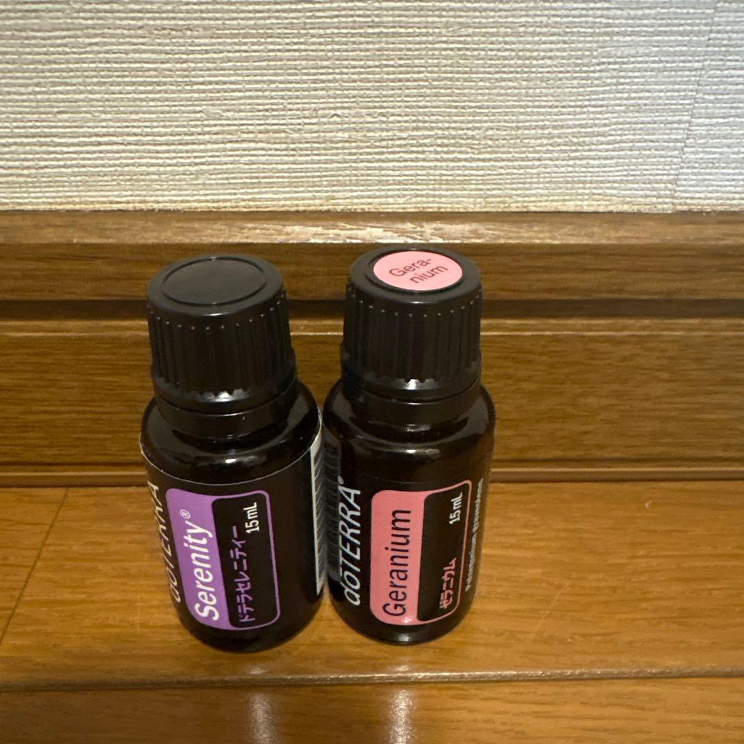【値下げ】ドテラ ゼラニウム ＋ セレニティー 2本セット 正規品 新品未使用