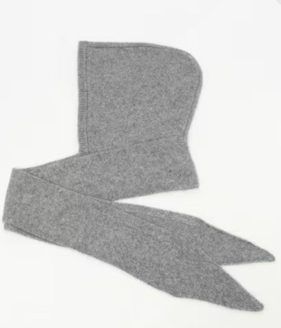 ＜THROW＞ Hoodie Scarf