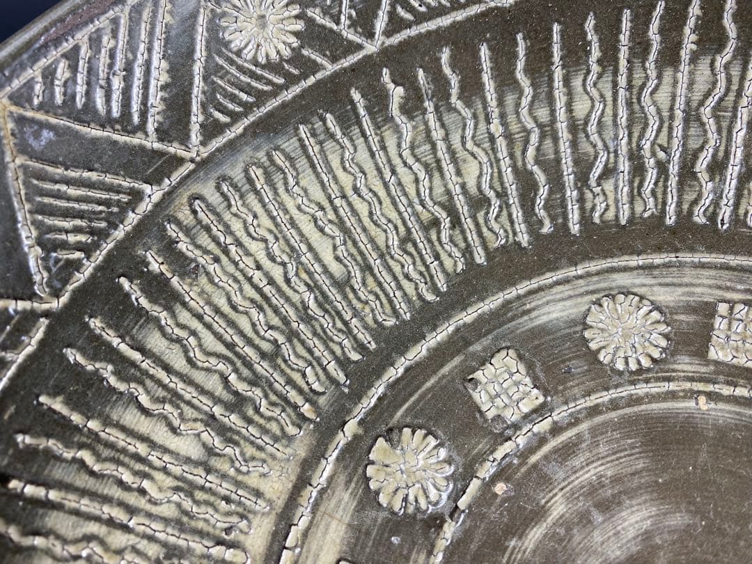 高麗青磁 大皿 象嵌 菊文 李朝 骨董 古玩 古美術 時代物 径28cm