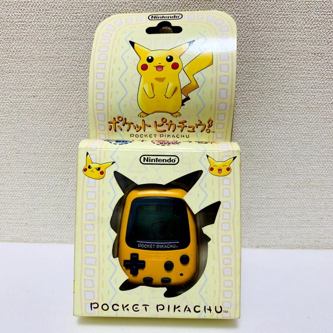 【美品】　ポケット ピカチュウ　任天堂 歩数計　万歩計