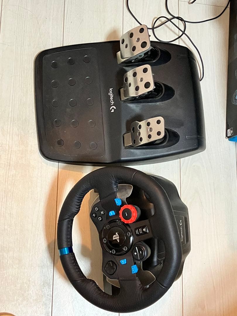 Logicool G29 Driving Force ステアリングペダル電源