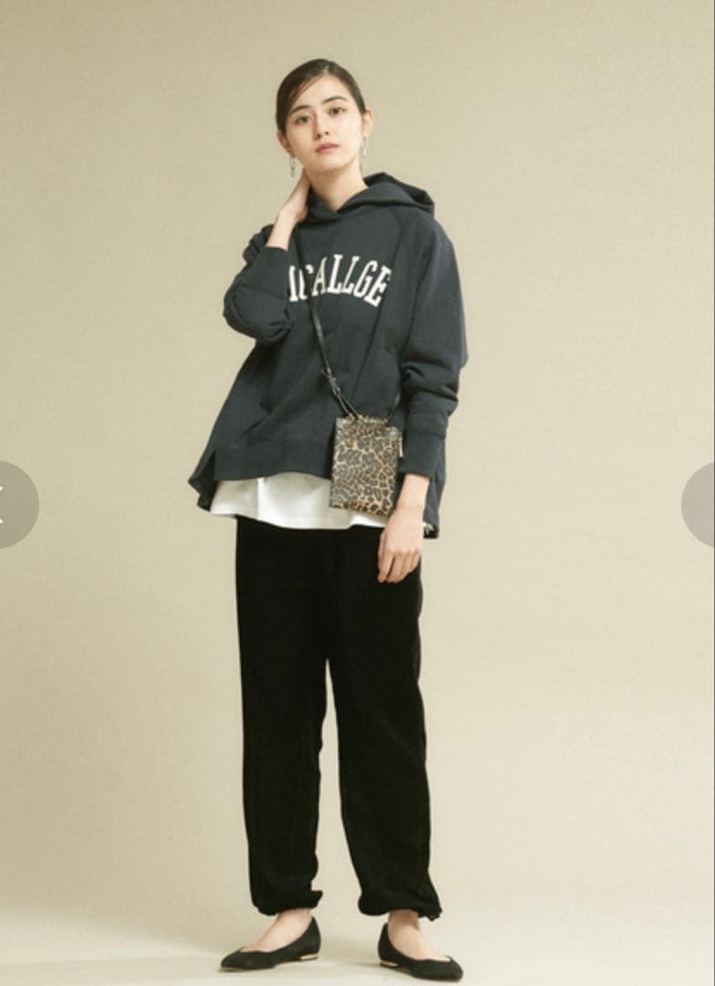 マイカ＆ディール MICA & DEALフード付き パーカー 裏起毛