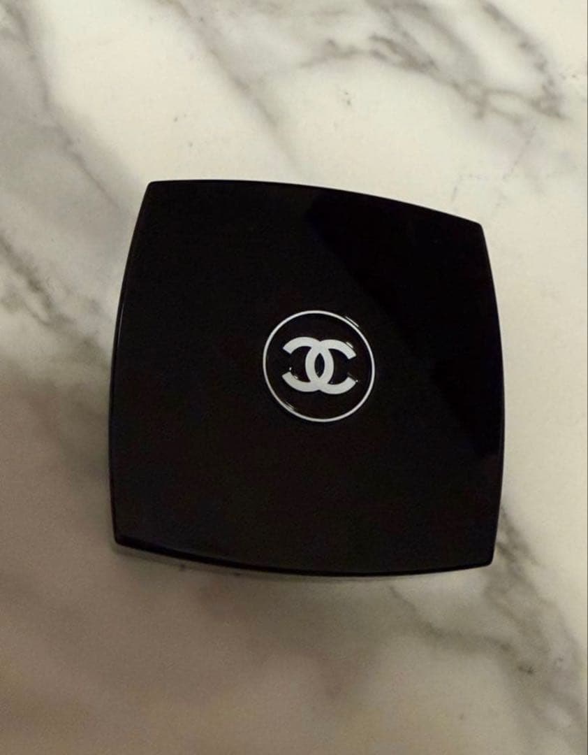 CHANEL ファンテジードゥシャネル 限定版